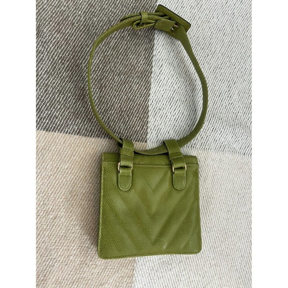 Chanel Belt Bag - Picture 4 of 12